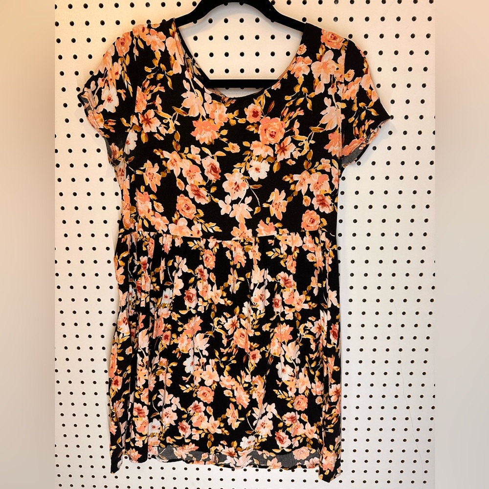 🛍️ Forever 21 dress 🛍️